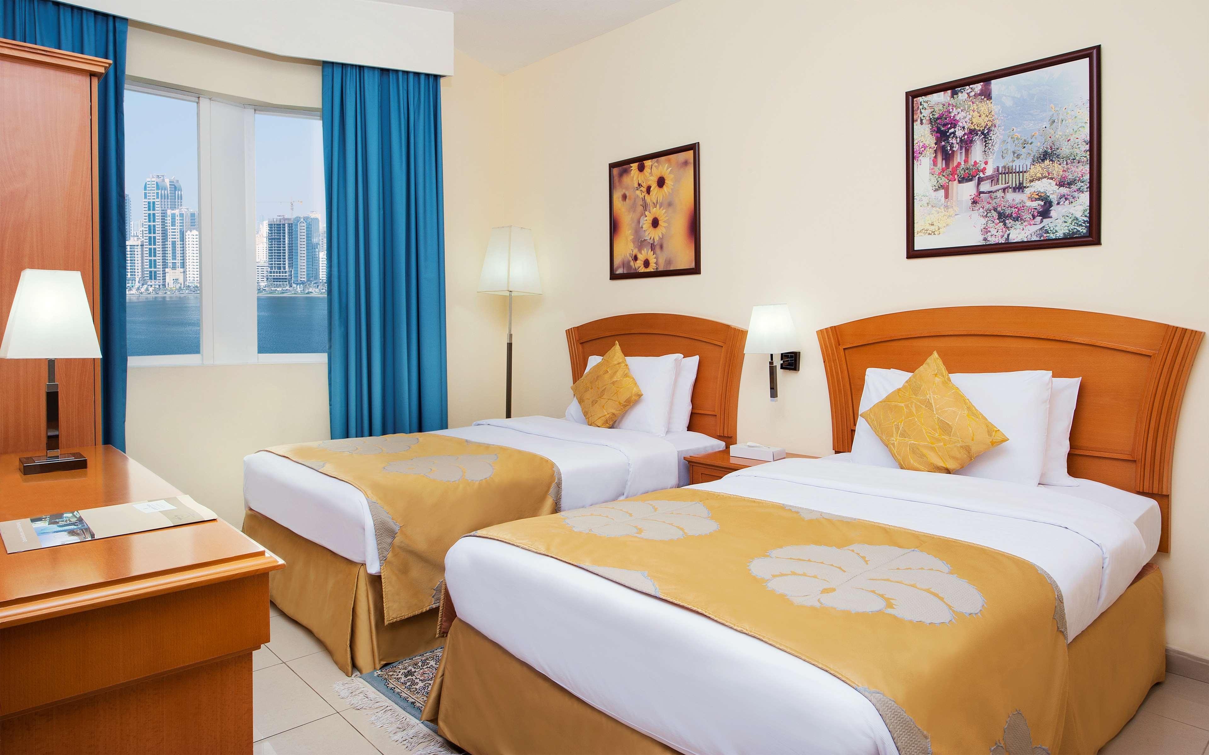 Aparthotel Golden Tulip Sharjah Exterior foto