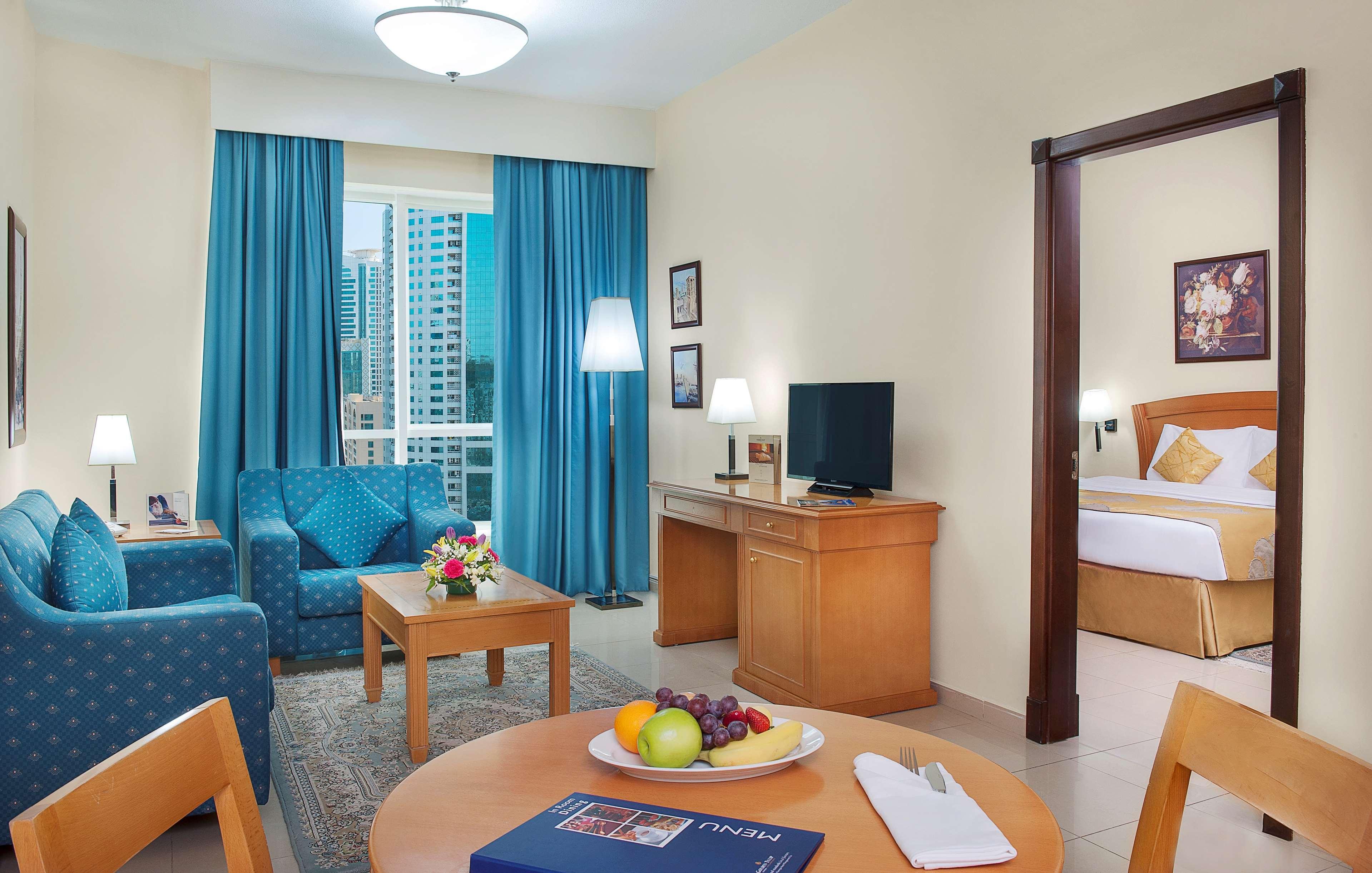 Aparthotel Golden Tulip Sharjah Exterior foto