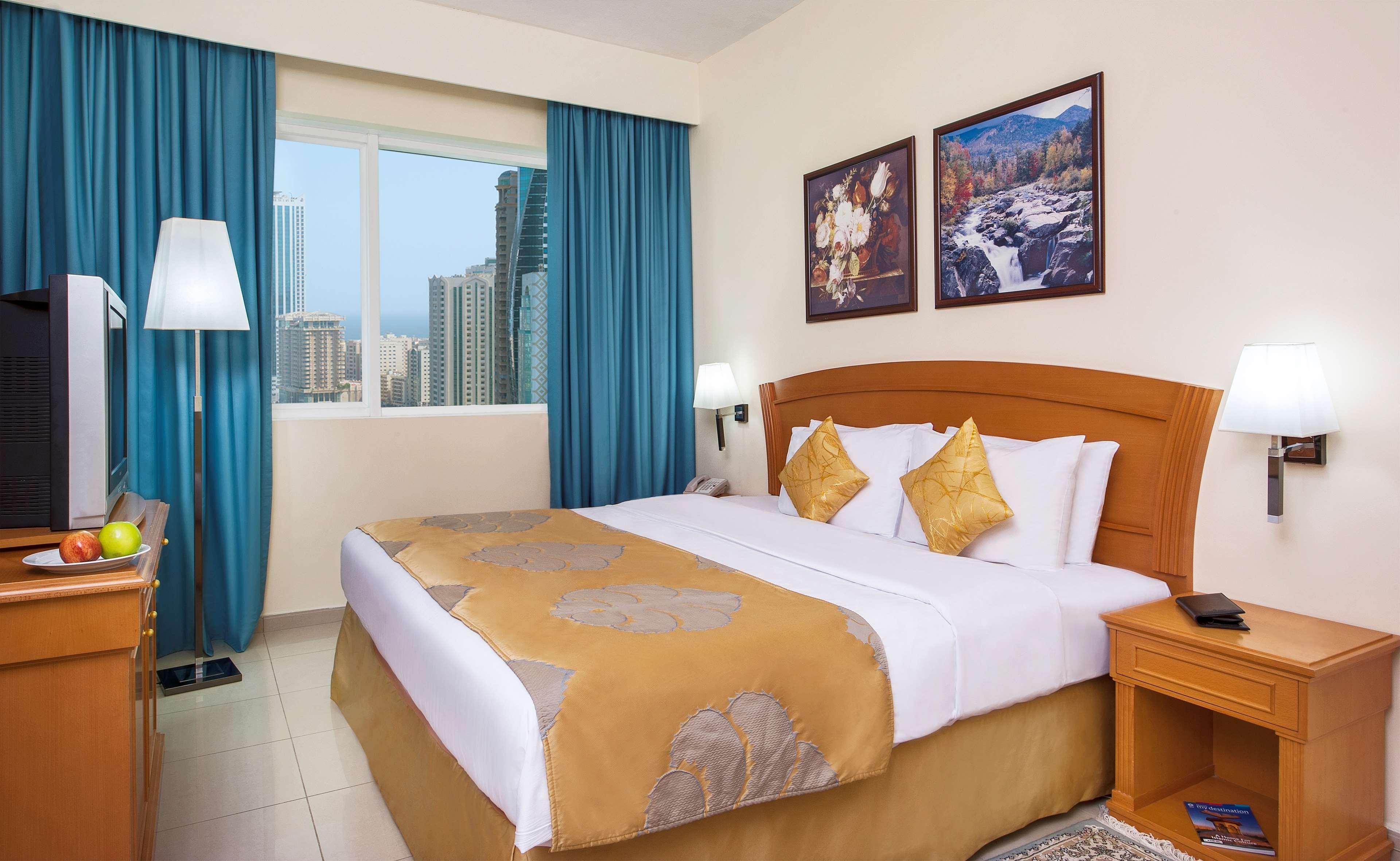 Aparthotel Golden Tulip Sharjah Exterior foto