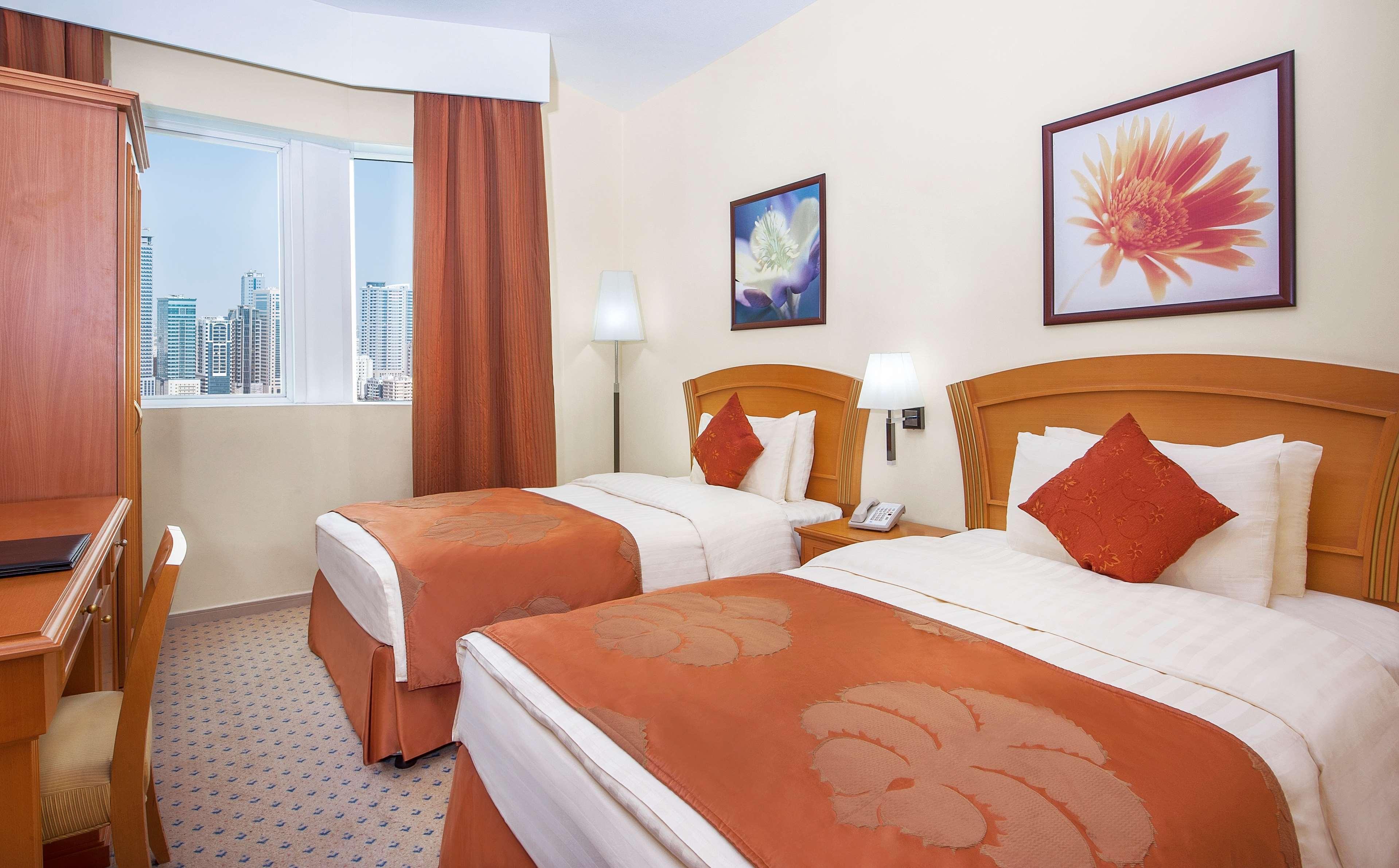 Aparthotel Golden Tulip Sharjah Exterior foto